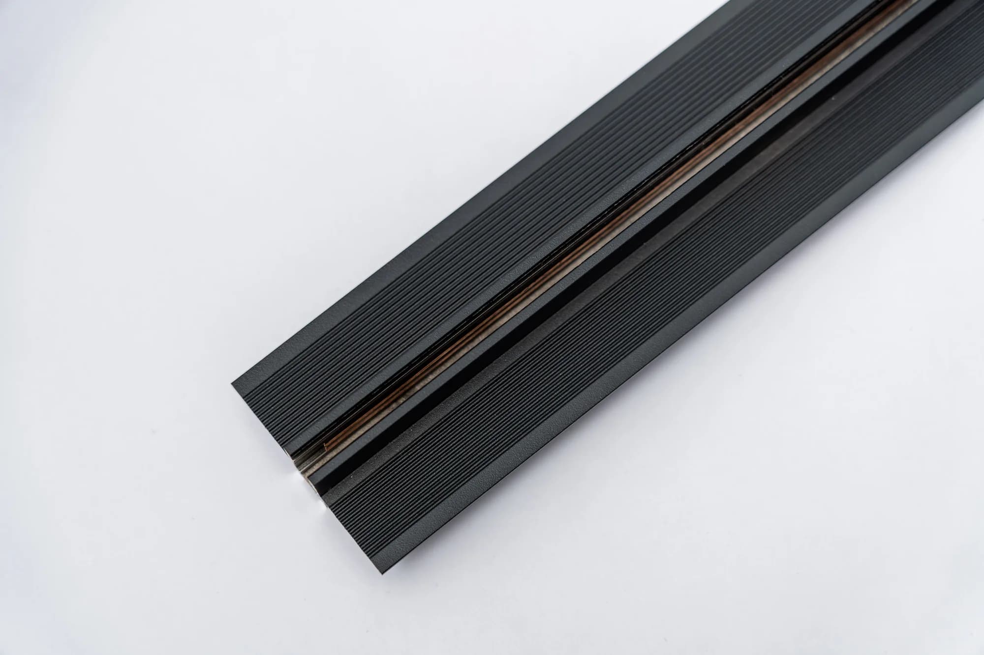 Toast Magnetic — track rail1